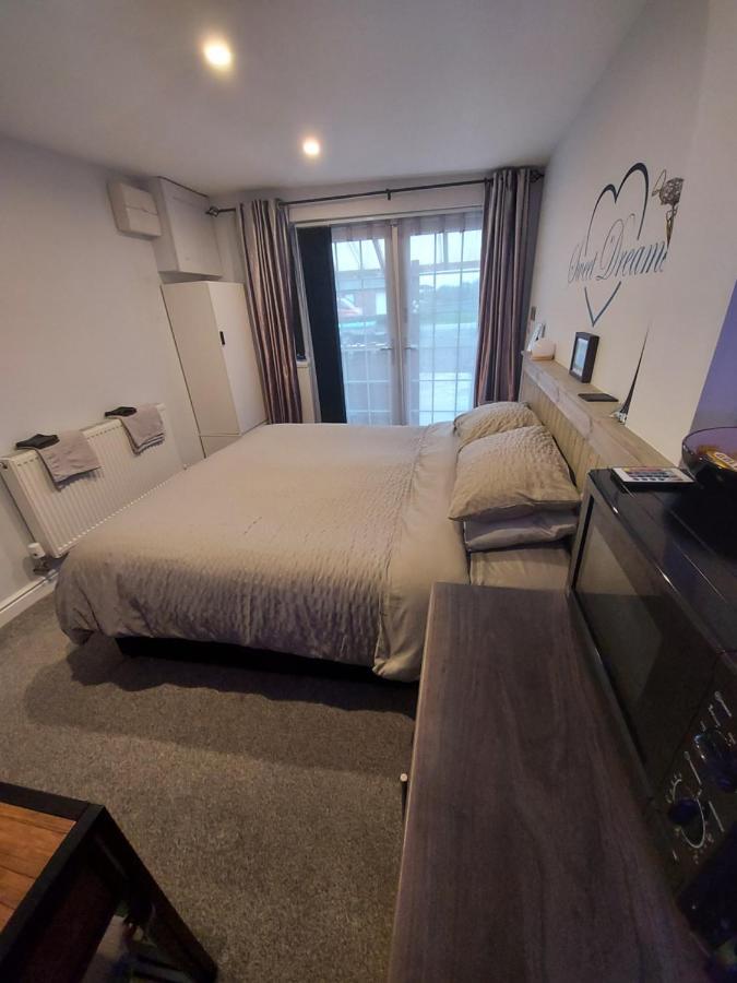 Hadrians Wall Studio 卡莱尔 外观 照片